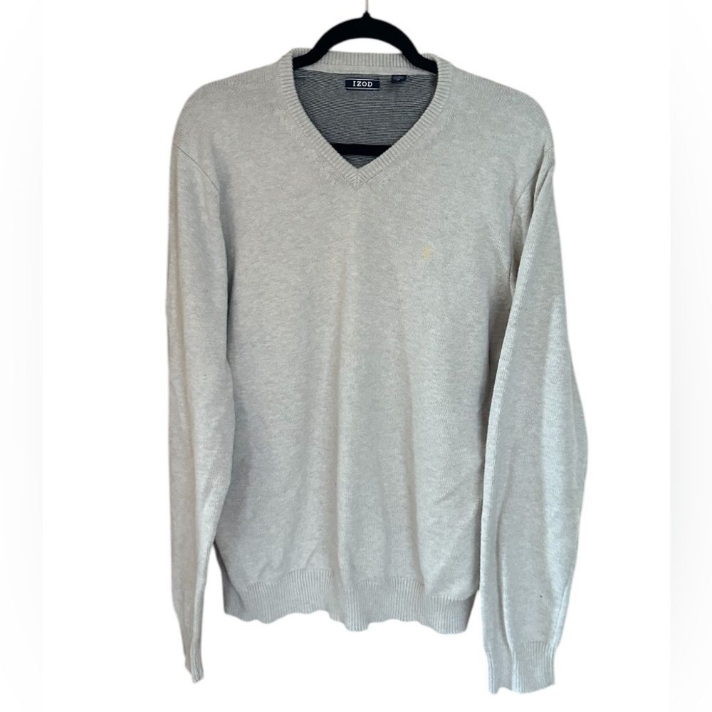 IZOD Men's Premium Essentials Solid V-Neck 12 Gauge Sweater. Oatmeal Color. XL